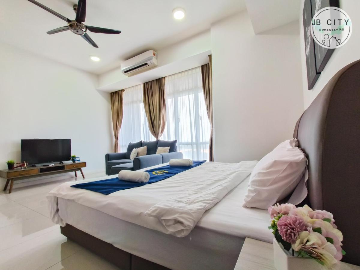 Grand Medini Suites By Rr Jbcity Nusajaya  Exterior foto