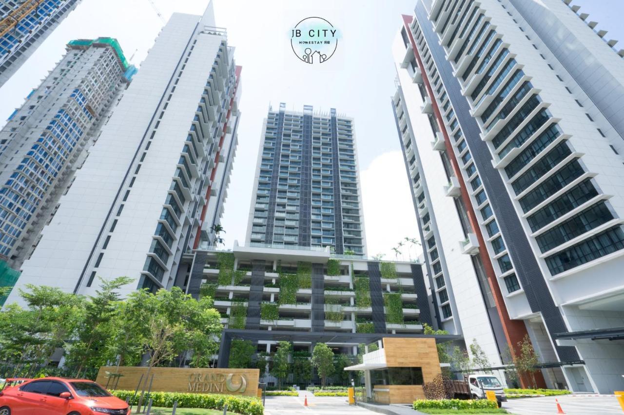 Grand Medini Suites By Rr Jbcity Nusajaya  Exterior foto